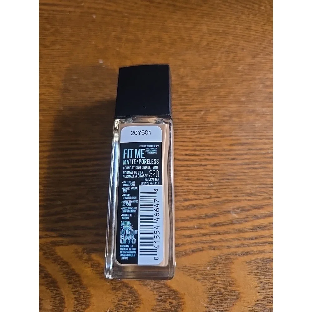 Maybelline Fit Me Matte+ Poreless‎ Foundation 320- Natural Tan, 1 fl. oz.